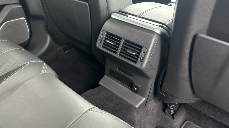 Land Rover Range Rover Velar 2.0 D200 Edition 5dr Auto Diesel Estate